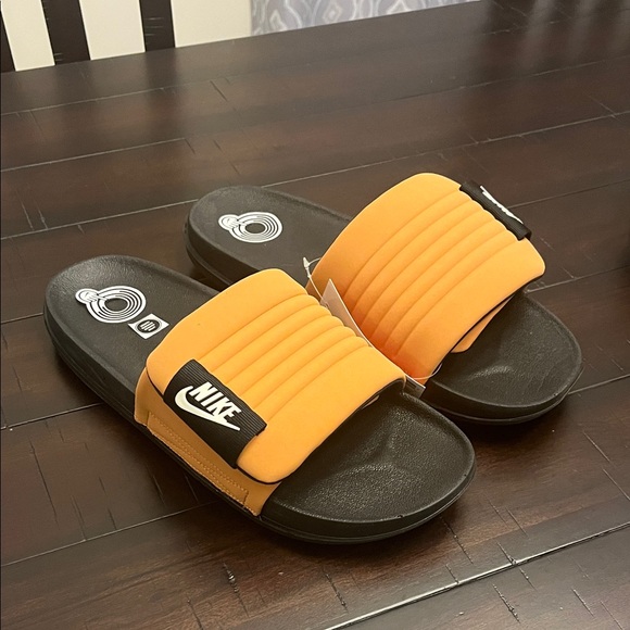 Nike Offcourt Adjust Slides Sandals Shoes new DQ9624 201 flax sail Men’s Sizes - Picture 2 of 14